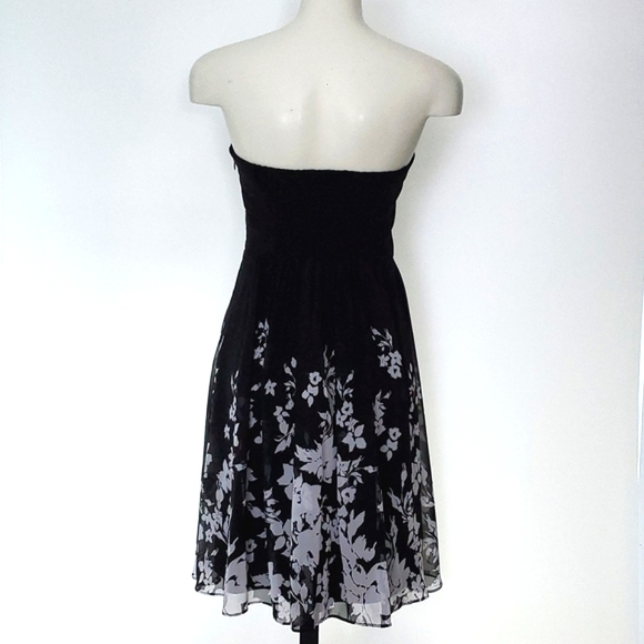 LE CHATEAU Black Floral Print Strapless Knee Length Dress Size XS - Picture 2 of 13